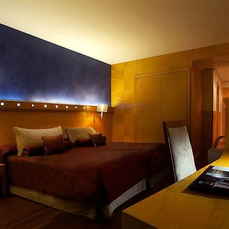 Sansi Pedralbes 4*