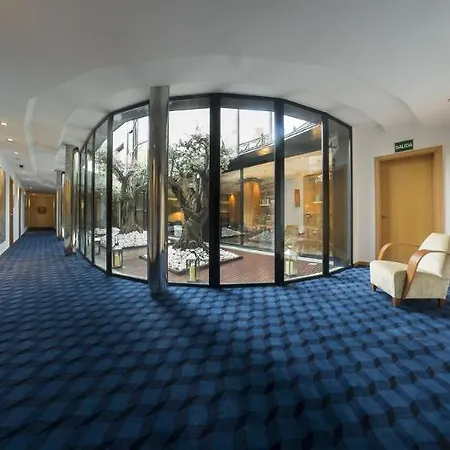 Hotel Sansi Pedralbes 4*