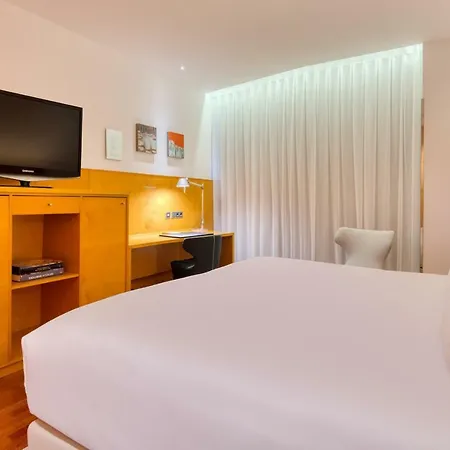 Sansi Pedralbes 4*