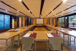 Sansi Pedralbes 4* ברצלונה